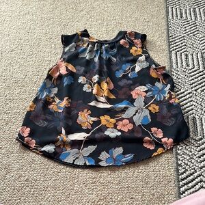 Who What Wear Black Floral Sleeveless Blouse